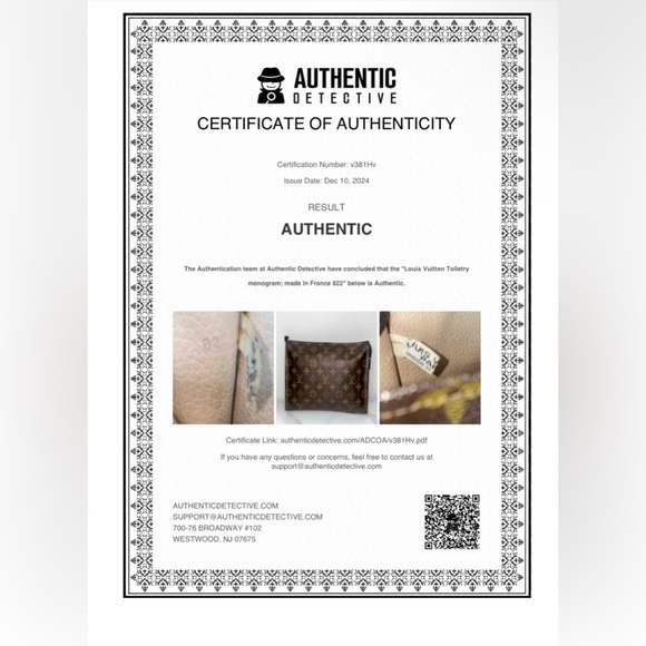 Authentic Louis Vuitton large Clutch with COA - Picture 5 of 13